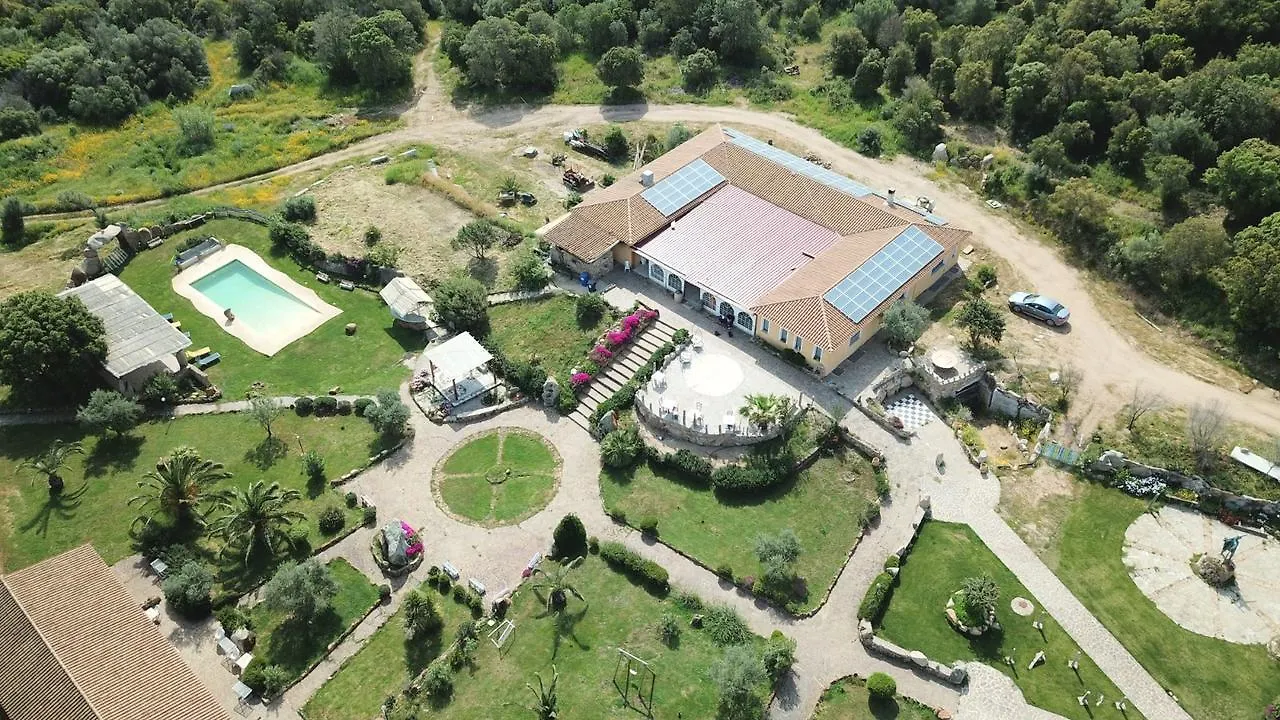 Country house La Quercia Della Gallura Luogosanto